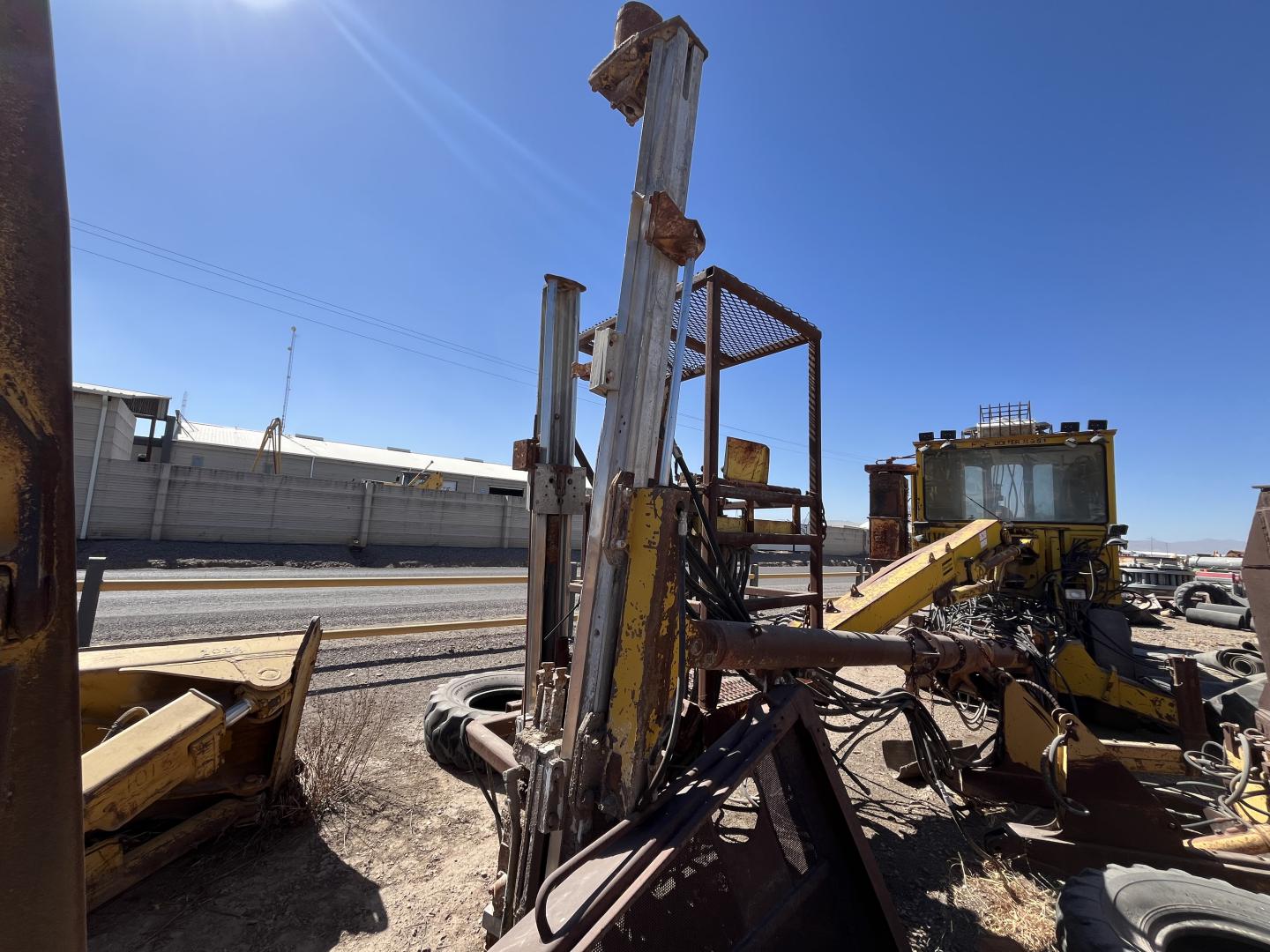 ./imagenes/INVOICE/2019/4837/PERFORADORA ATLAS COPCO ROOFBOLTER H351 (14) - copia.JPG
